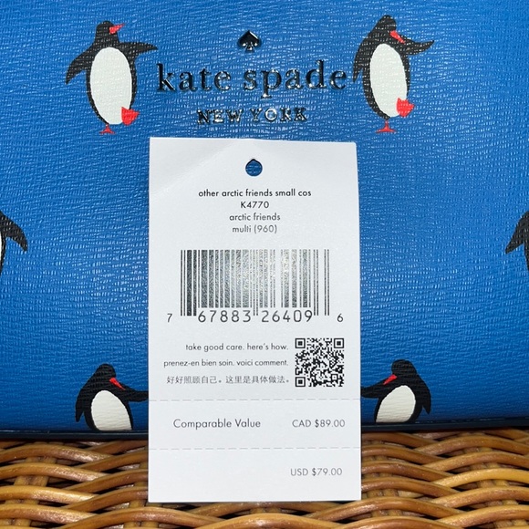 ♠️kate spade Arctic Friends Penguin Cosmetic Case, Blue Multi NWT - Picture 10 of 11